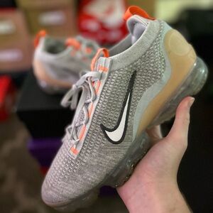 Nike Air Vapormax Grey Fog Bright Mango